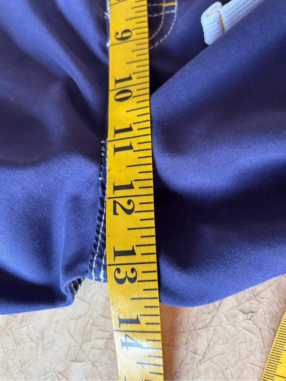 Corona tiny elastic